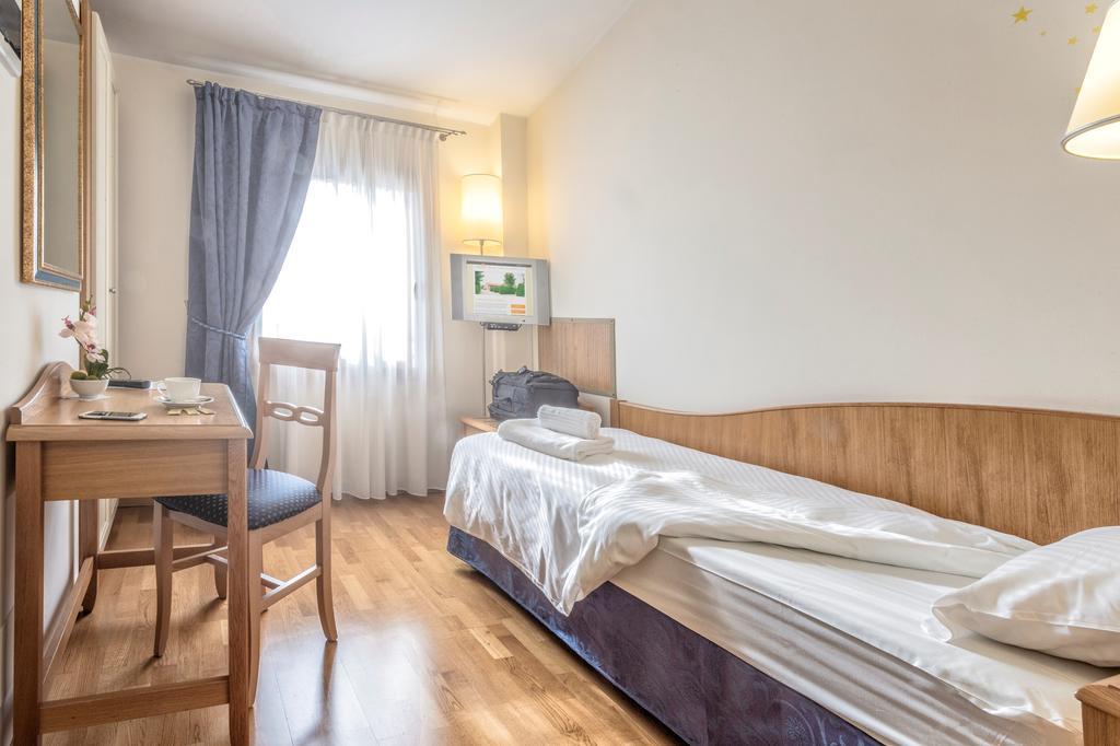 Agriturismo B&B Il Girasole Oriago Di Mira Δωμάτιο φωτογραφία